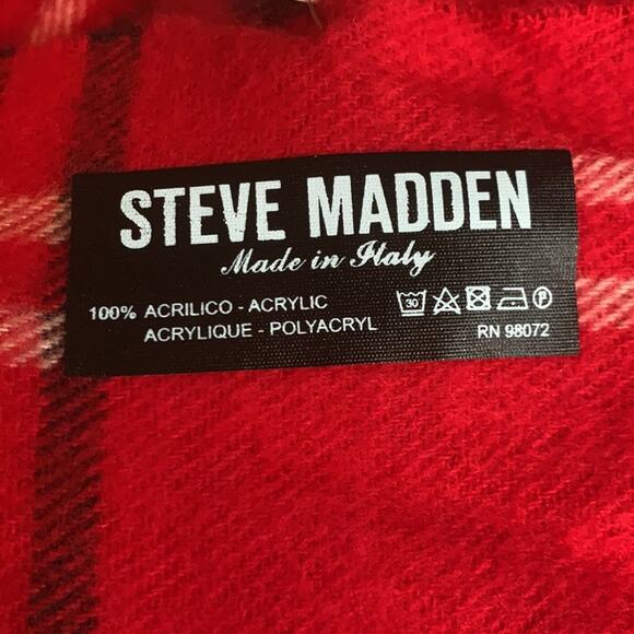 Steve Madden Red and Black Plaid Muffler Scarf One Size Made in Italy - Picture 5 of 5